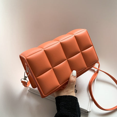 Solid Color Fashion Shoulder Handbags Female Travel Cross Body Bag Weave Small PU Leather Small Flap Purse Handbags