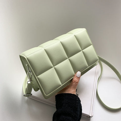 Solid Color Fashion Shoulder Handbags Female Travel Cross Body Bag Weave Small PU Leather Small Flap Purse Handbags