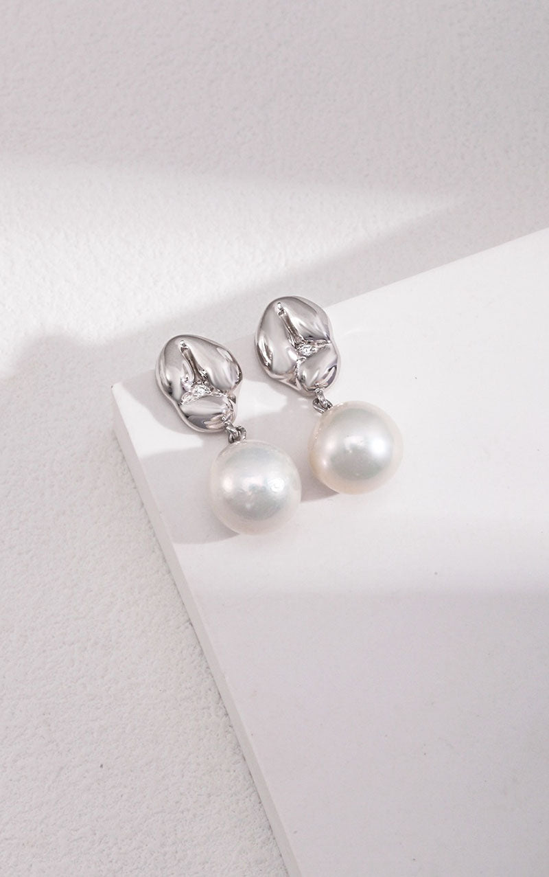 925 STERLING SLIVER PEARL AND CRYSTAL EARRING