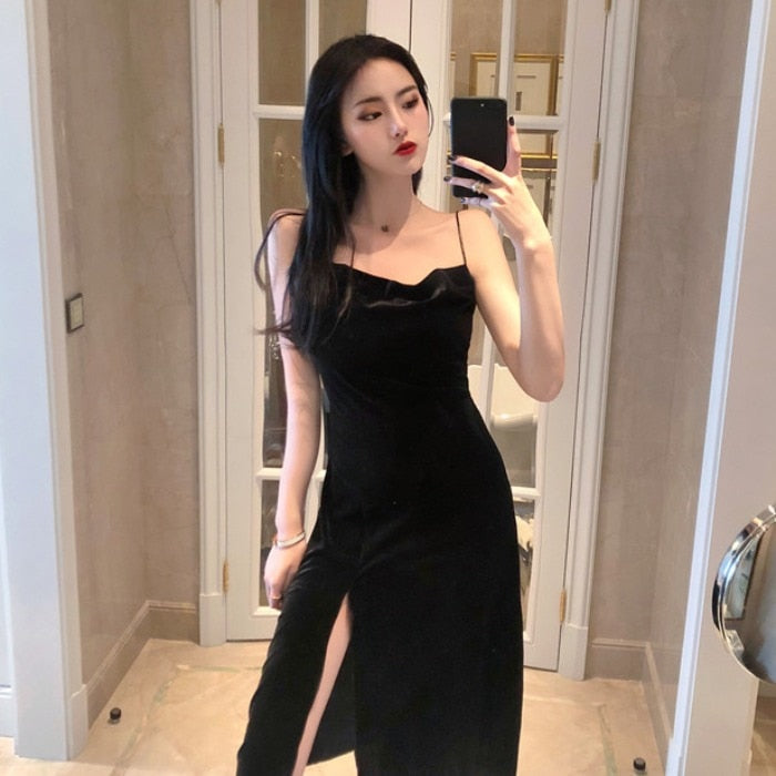 Vintage Women Dress Spaghetti Strap Slit Velvet Black Dress Sexy Bodycon Bandage Dress Midi Party Dress Verano Vestidos