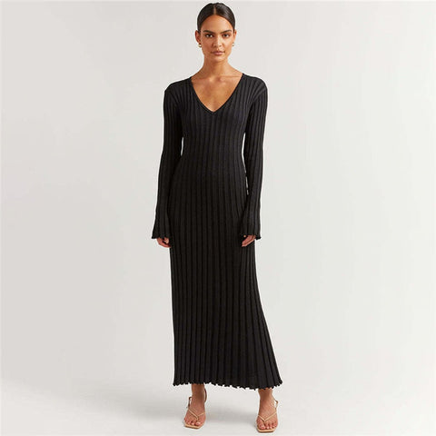 Autumn New V-Neck Knit Maxi Dress Women Ribbed Elegant Long Sleeve Streetwear High Waist Pleated Dresses Ladies Knitwear