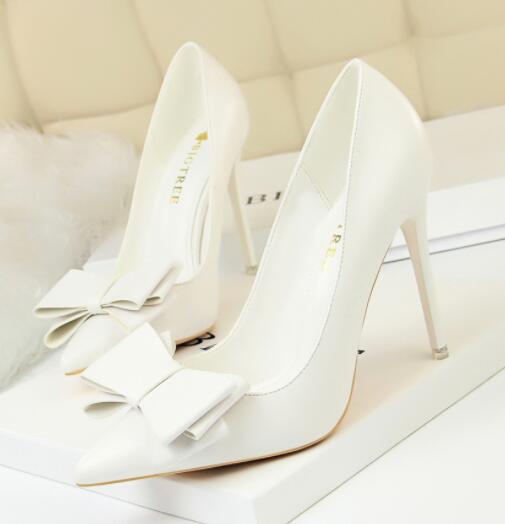 BIGTREE  Fashion Delicate Sweet Bowknot High Heel Shoes Side Hollow Pointed Women Pumps Pointed Toe 10.5CM thin Dress Shoes