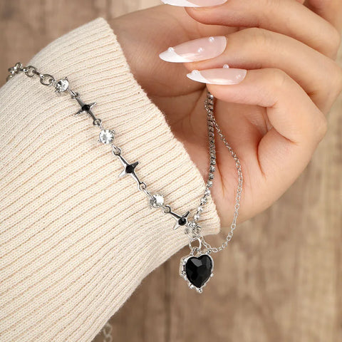 New Black Crystal Peach Heart Pendant Necklace for Women Girl  Fashion Zircon Stars Clavicle Chain Aesthetic Y2K Jewelry