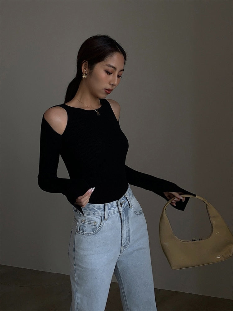 Spring Women Long Sleeve O-Neck Knit Crop Tops Hollow Out Knitwear Streetwear Design Korean Fashion T Shirts Aesthetic Vintage