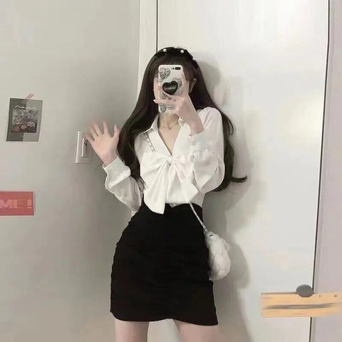 New Spring 2 Piece Skirts Set Women Long Sleeve V-neck Loose Bow Shirt + Mini Skirts Sweet Fashion Suit Korean  Clothing