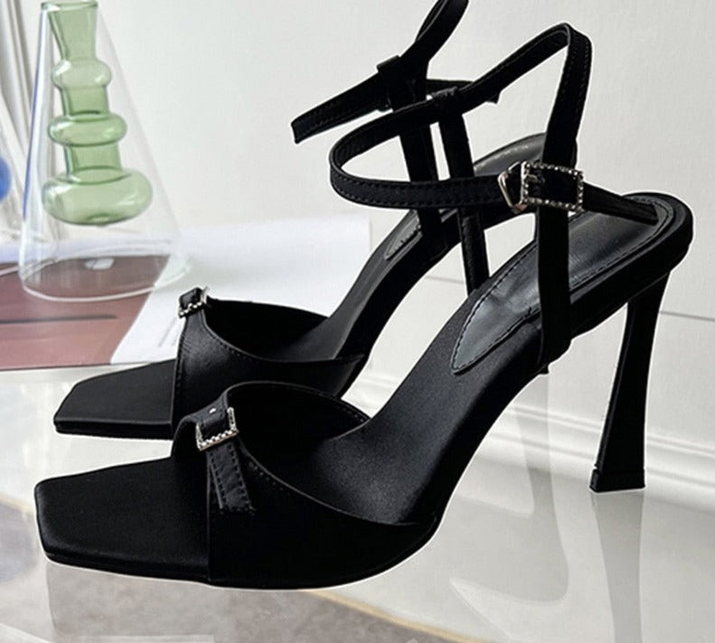 Buckle Strap Modern Womens Sandals Fashion Summer High Heels Sexy Peep Toe Nightclub Stripper Shoes Zapatos Mujer