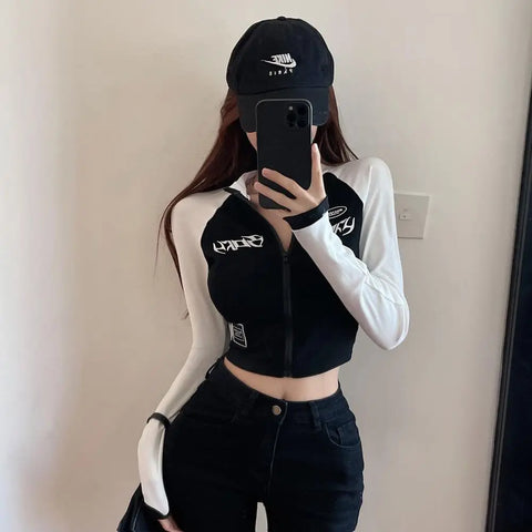 Cyber Y2k T-shirt Women Spring Long Sleeve Crop Top Letter Korean Style Fashion Vintage High Street Skinny Tees Streetwear