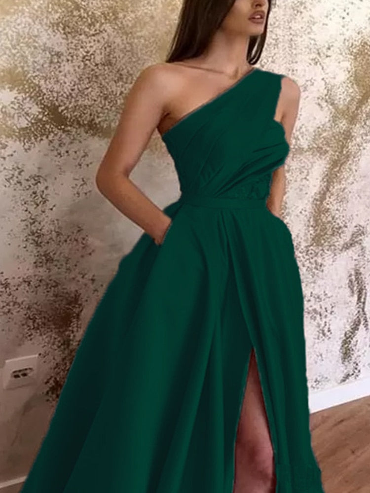 Women Elegant One-shoulder Sleeveless Summer Dress Boho Sexy Skew Collar Long Party Dress New Spring Solid Satin Slit Maxi Dress