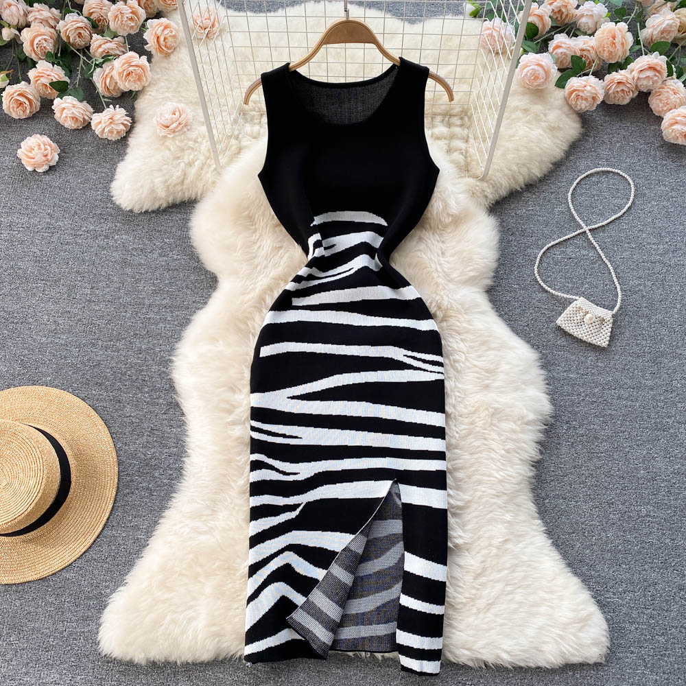 Sexy Stripe Knit sleeveless split Dress Chic Sexy Vintage korean Fashion Beach Vacation Dress Women Casual Slim Pencil Vestidos